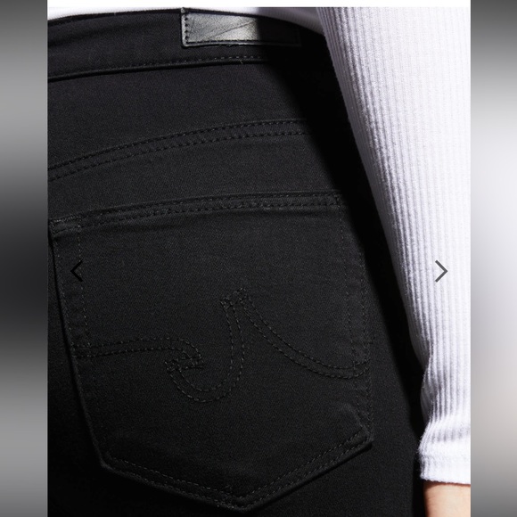 AG Jeans - The Farrah Skinny High Rise Skinny in Black. Excellent Condition. - Picture 4 of 12